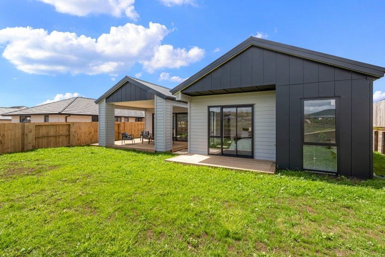 Photo of property in 126 Wairau Drive, Tikipunga, Whangarei, 0112