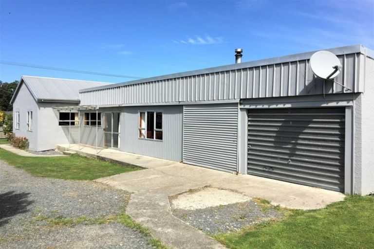 Photo of property in 40 Johnson Street, Milton, 9220