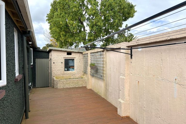 Photo of property in 2 Titoki Street, Alicetown, Lower Hutt, 5010