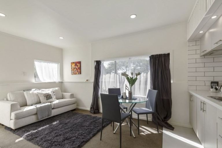 Photo of property in 120 Sunrise Avenue, Mairangi Bay, Auckland, 0630