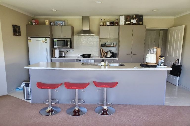 Photo of property in 5 Diana Place, Otamatea, Whanganui, 4500