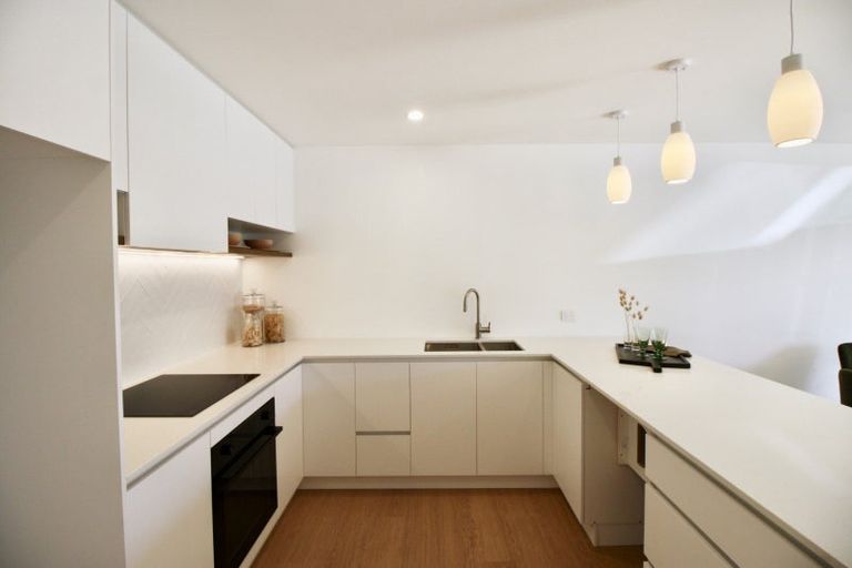 Photo of property in 102b Auckland Road, Greenmeadows, Napier, 4112