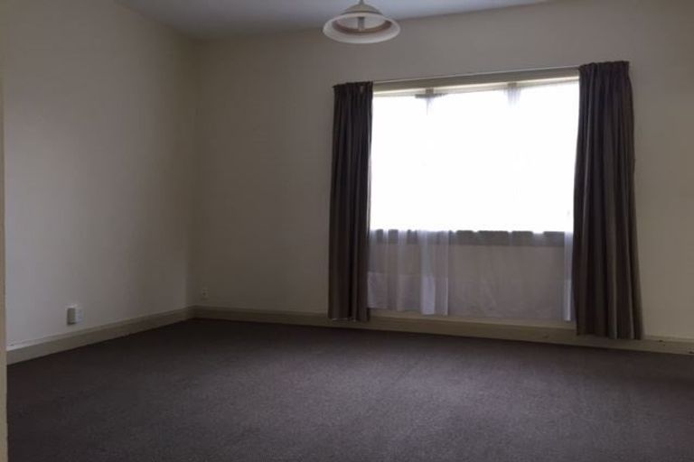 Photo of property in 34 Hopkins Street, Woolston, Christchurch, 8023
