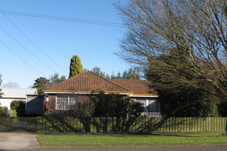 Photo of property in 2/27 Laurie Avenue, Papakura, 2110