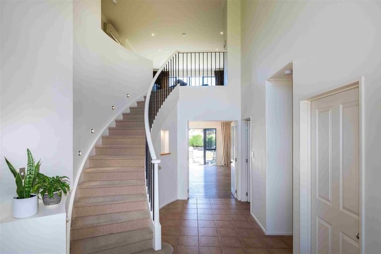 Photo of property in 28 Kinsella Crescent, Aidanfield, Christchurch, 8025