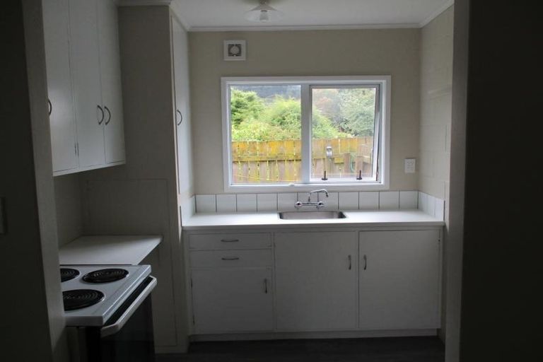 Photo of property in 1/47 Ruapehu Street, Paraparaumu, 5032