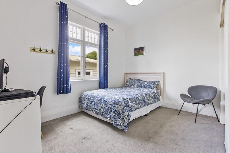 Photo of property in 1/19 Brook Street, Milford, Auckland, 0620