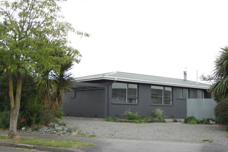 Photo of property in 6 Wallace Place, Rangiora, 7400