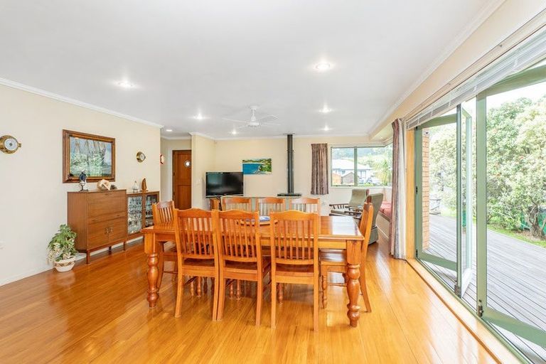 Photo of property in 7 Martin Place, Cooks Beach, Whitianga, 3591
