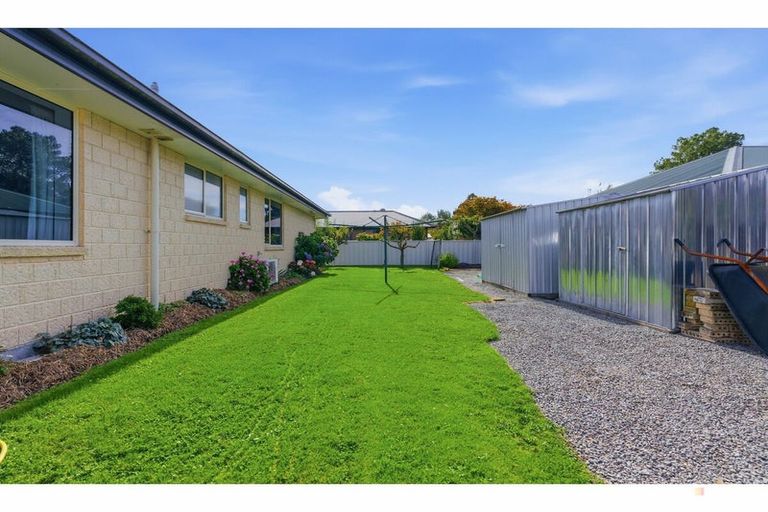 Photo of property in 11 Tancred Street, Geraldine, 7930
