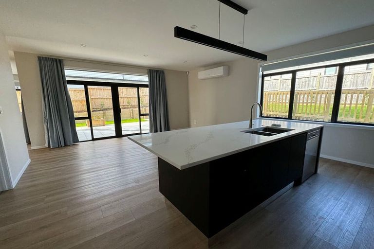 Photo of property in 64 Maryvale Road, Wainui, 0932