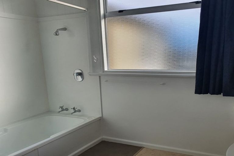 Photo of property in 1-4/8 Albert Street, Seaview, Timaru, 7910