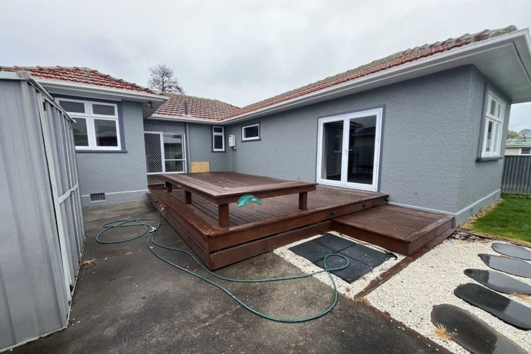 Photo of property in 30 Botanical Road, Takaro, Palmerston North, 4412