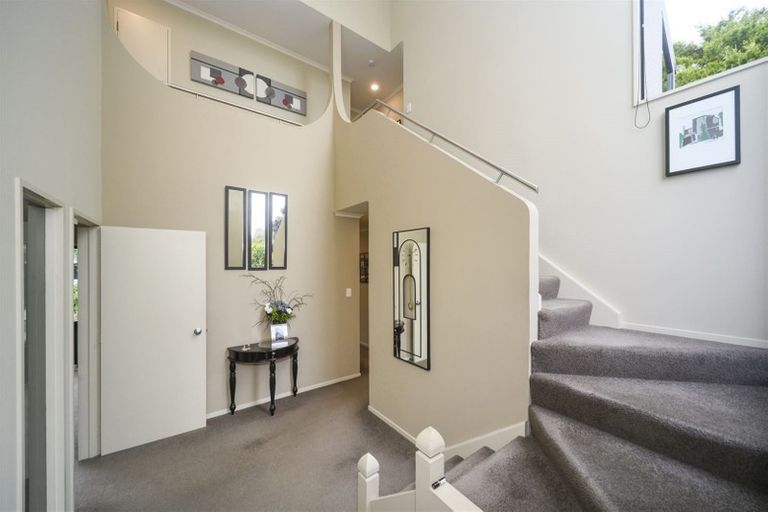Photo of property in 16c Montgomery Terrace, Hokowhitu, Palmerston North, 4410