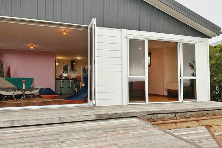 Photo of property in 31 Rodney Avenue, Te Horo Beach, Otaki, 5581