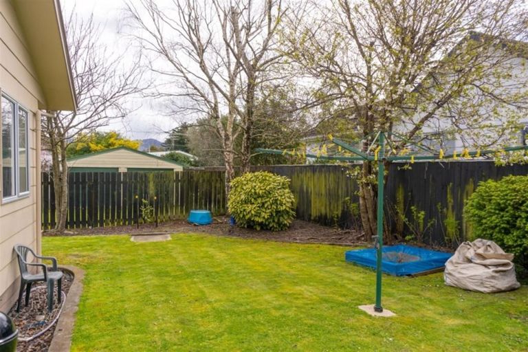 Photo of property in 8b Kupe Drive, Carterton, 5713