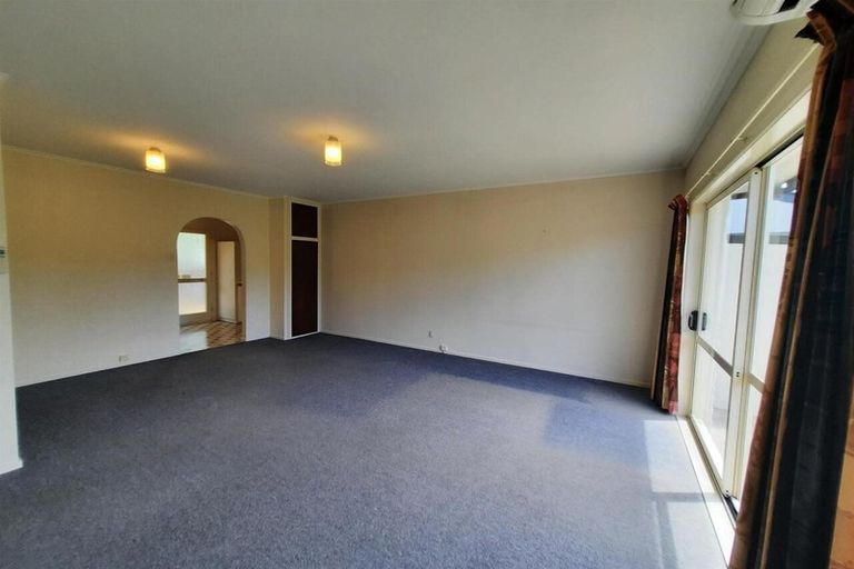 Photo of property in 2/200 Withells Road, Avonhead, Christchurch, 8042