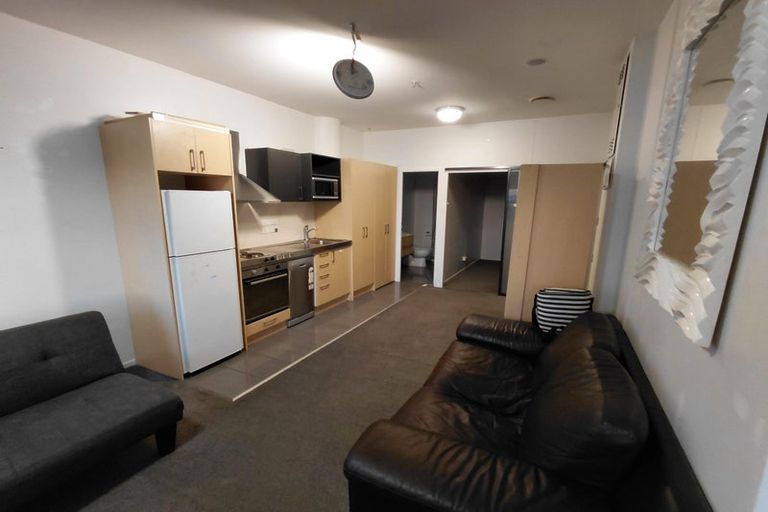 Photo of property in Twin Towers, 602/17 Putney Way, Manukau, Auckland, 2104