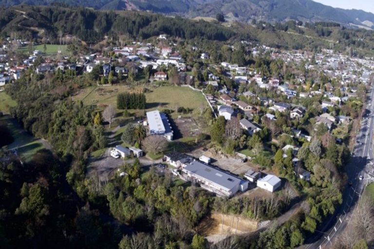 Photo of property in 296 Main Road North, Brown Owl, Upper Hutt, 5018