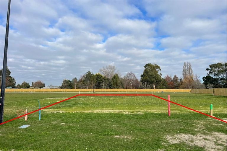 Photo of property in 16 Wilkin Road, Wanaka, 9305