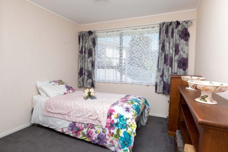 Photo of property in 18b Rose Street, Ranui, Porirua, 5024