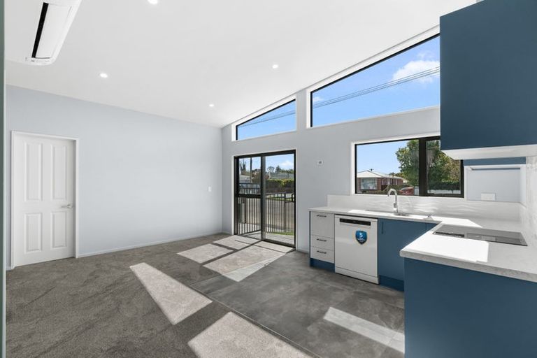 Photo of property in 59 Staveley Street, Avonhead, Christchurch, 8042