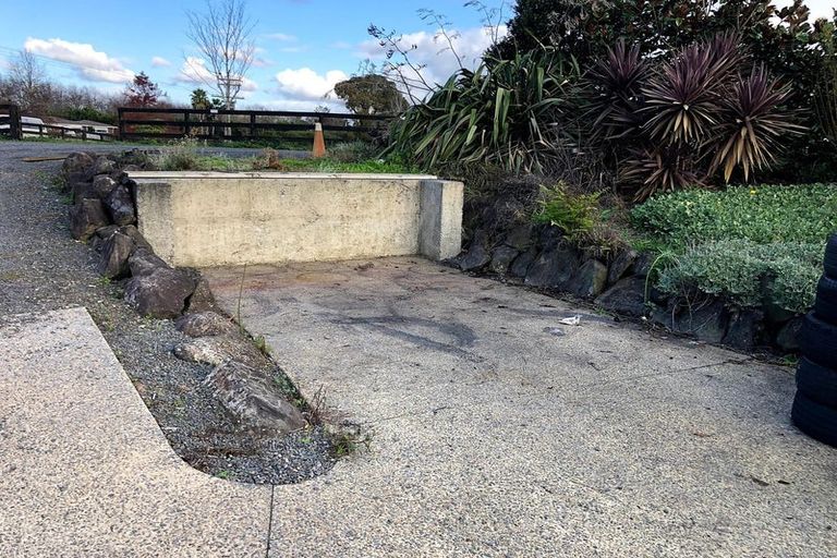 Photo of property in 45 Kath Henry Lane, Drury, 2113