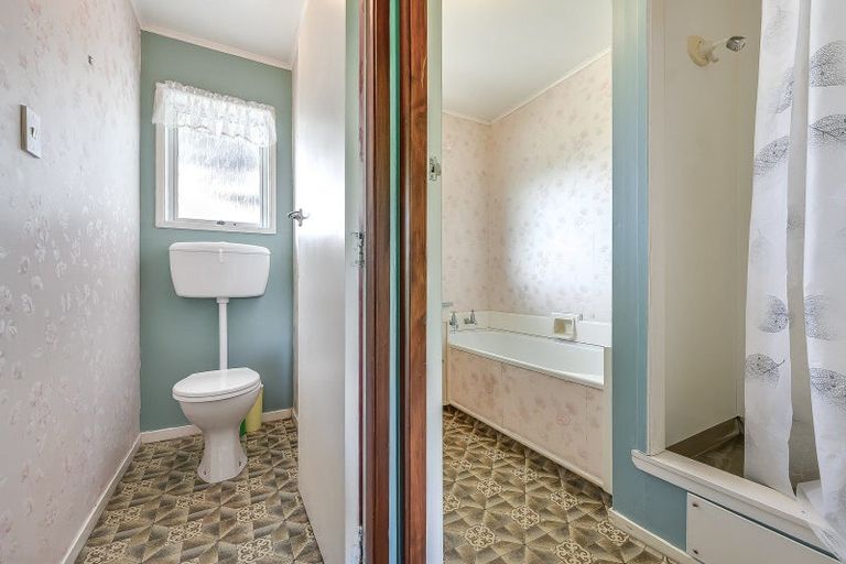 Photo of property in 7 Dermont Street, Bader, Hamilton, 3206