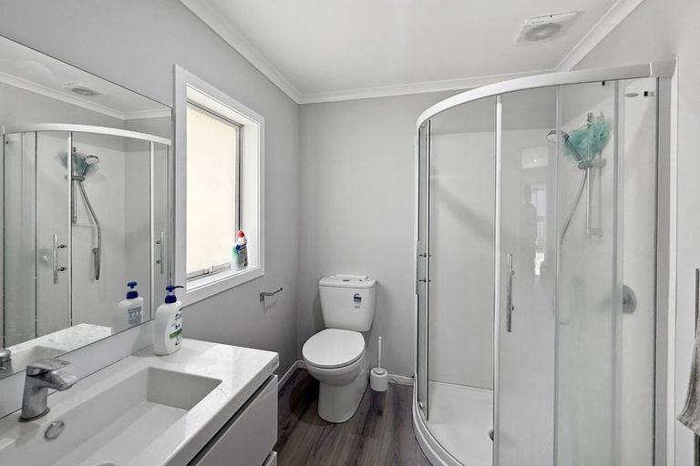 Photo of property in 33 Brian Morgan Terrace, Wainuiomata, Lower Hutt, 5014