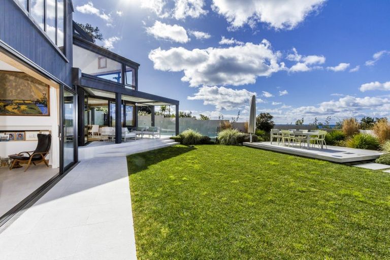 Photo of property in 19 Brighton Terrace, Mairangi Bay, Auckland, 0630