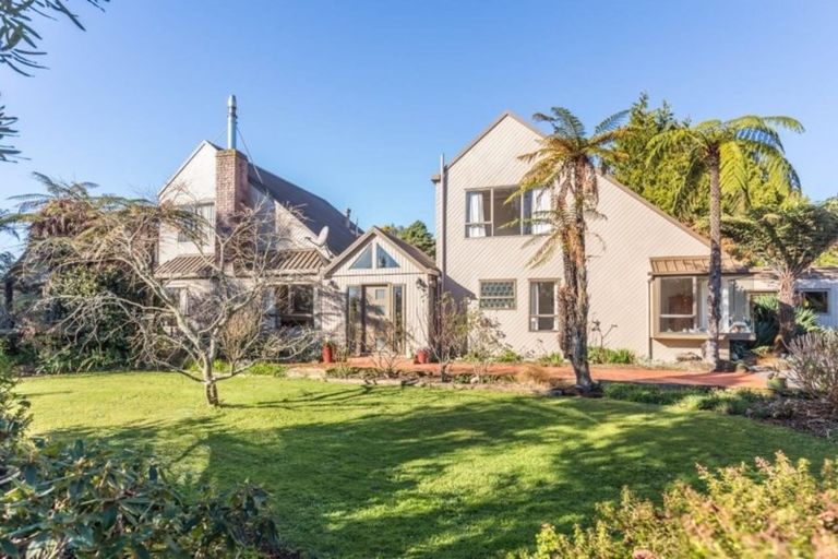 Photo of property in 1081 Queen Street East, Levin, 5571