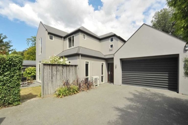 Photo of property in 19a Beatrice Place, Avonhead, Christchurch, 8042