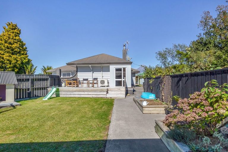 Photo of property in 16 Miro Street, Inglewood, 4330