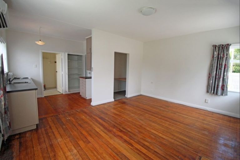 Photo of property in 9 Bard Street, Somerfield, Christchurch, 8024