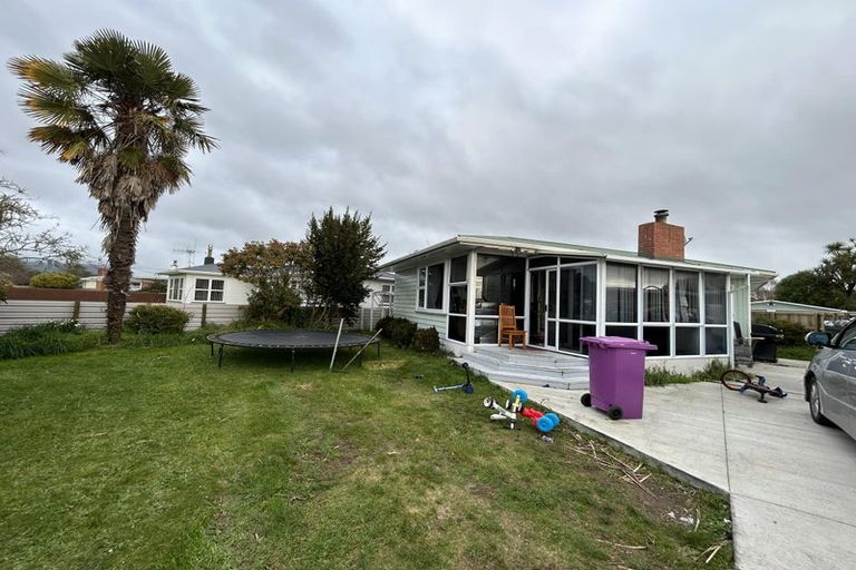 Photo of property in 628/628a Queen Street East, Levin, 5510