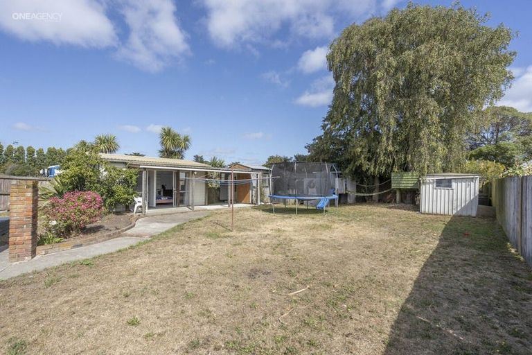 Photo of property in 170 Shortland Street, Aranui, Christchurch, 8061