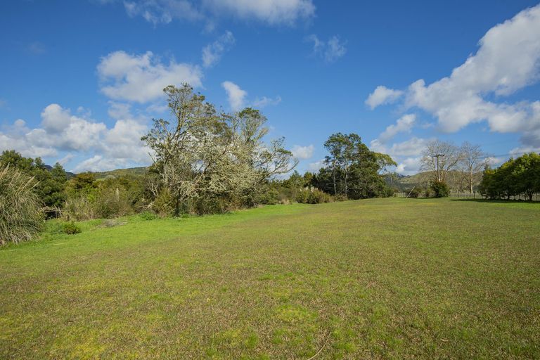 Photo of property in 27 Opouteke Road, Pakotai, Whangarei, 0172