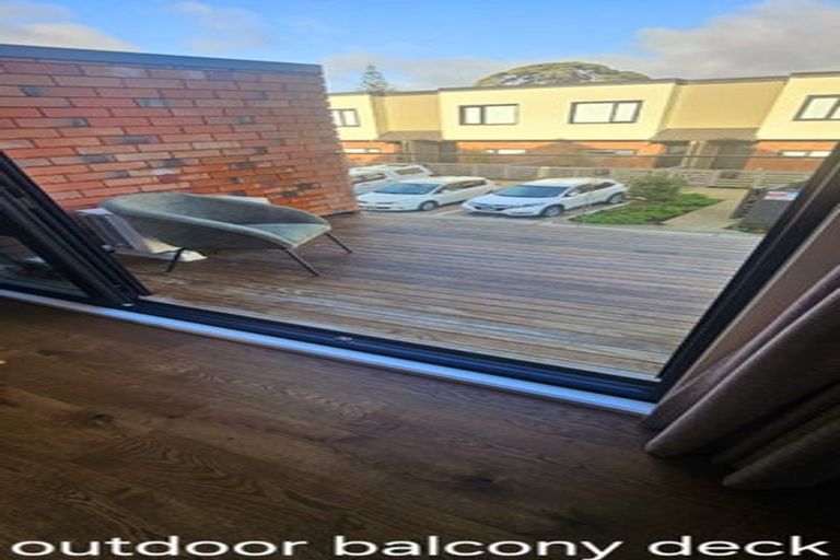 Photo of property in 38 Te Puketoka Lane, Mangere, Auckland, 2022