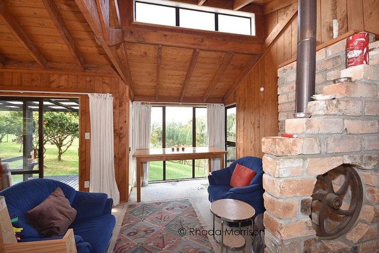 Photo of property in 43 Pahi Road, Paparoa, 0571