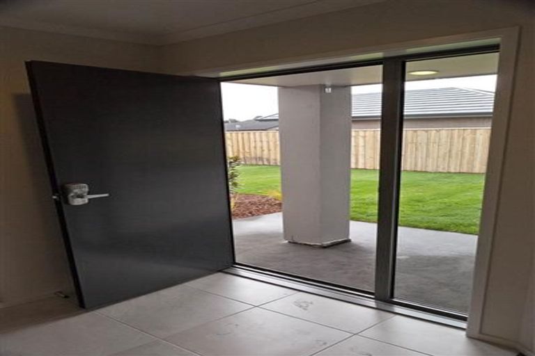 Photo of property in 41 Rossall Crescent, Rolleston, 7615