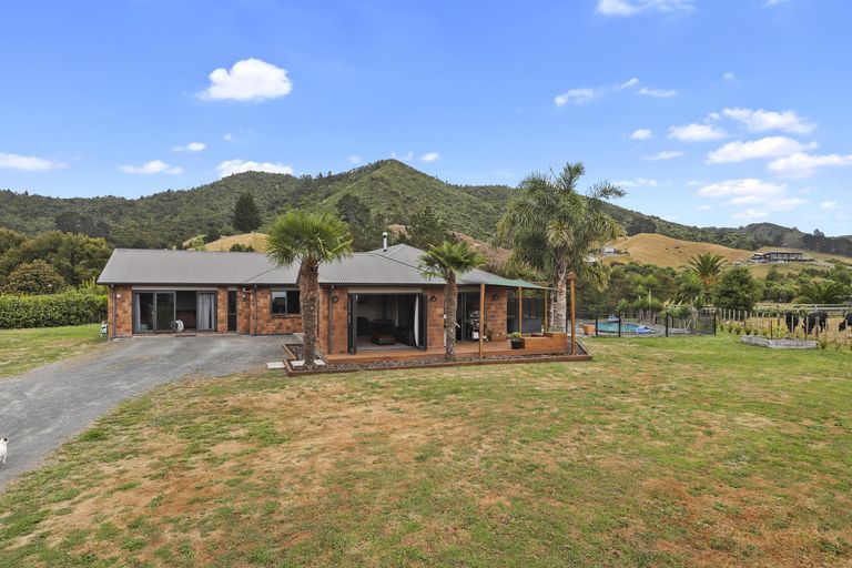 Photo of property in 925 Hakarimata Road, Huntly, 3771