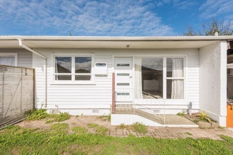 Photo of property in 2/229 Kawai Street South, Nelson South, Nelson, 7010