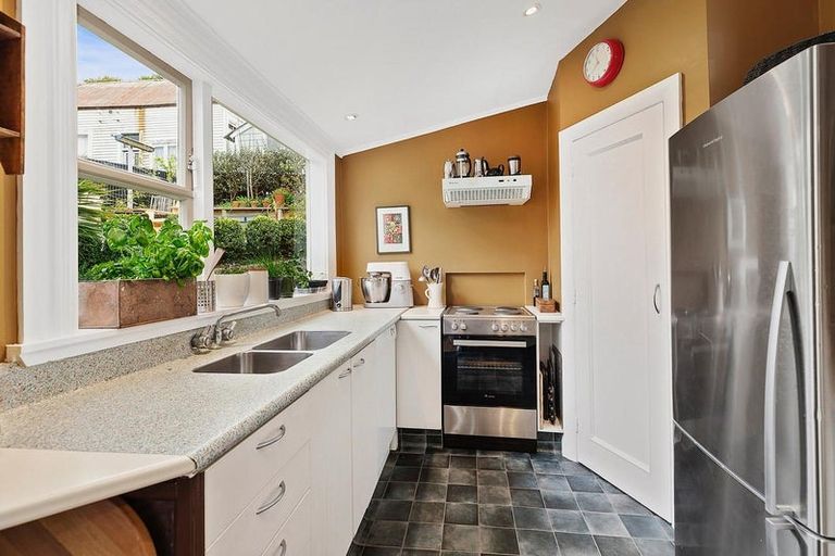 Photo of property in 73 Coromandel Street, Newtown, Wellington, 6021