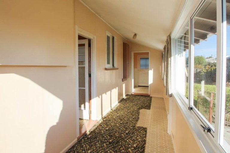 Photo of property in 60 Upper Ure Street, South Hill, Oamaru, 9400