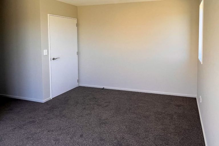 Photo of property in 17 Navarra Road, Halswell, Christchurch, 8025