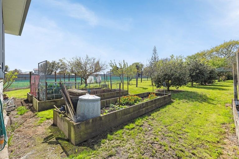 Photo of property in 33 Lower High Street, Marton, 4710