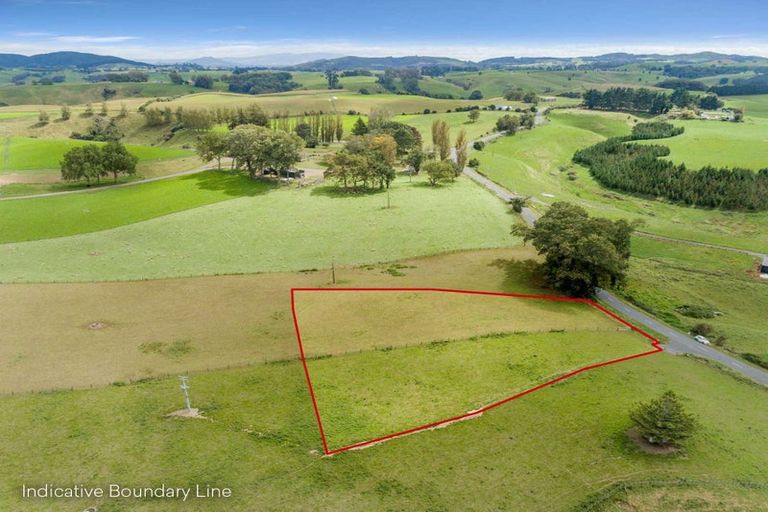 Photo of property in 228 Waimanu Road, Pukeatua, 3880