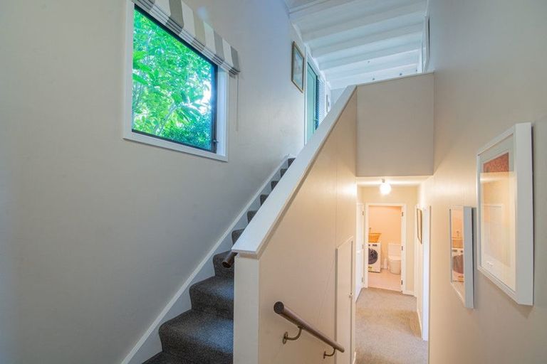 Photo of property in 32 Onuku Road, Akaroa, 7520