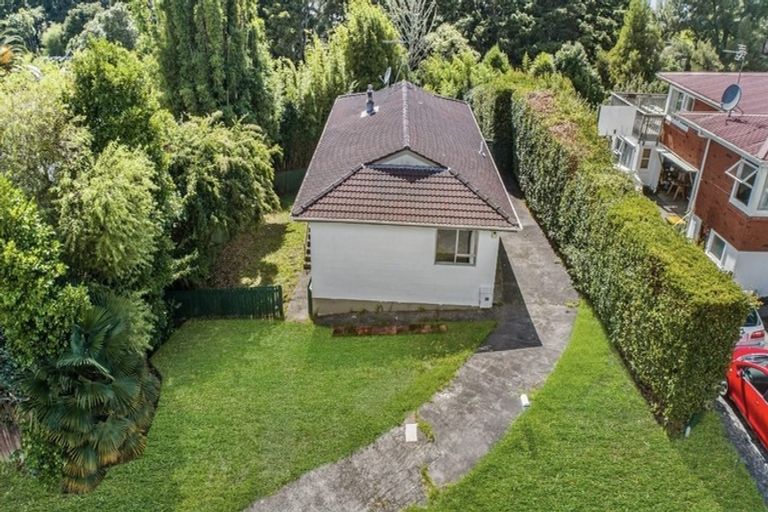 Photo of property in 72 Vandeleur Avenue, Birkdale, Auckland, 0626