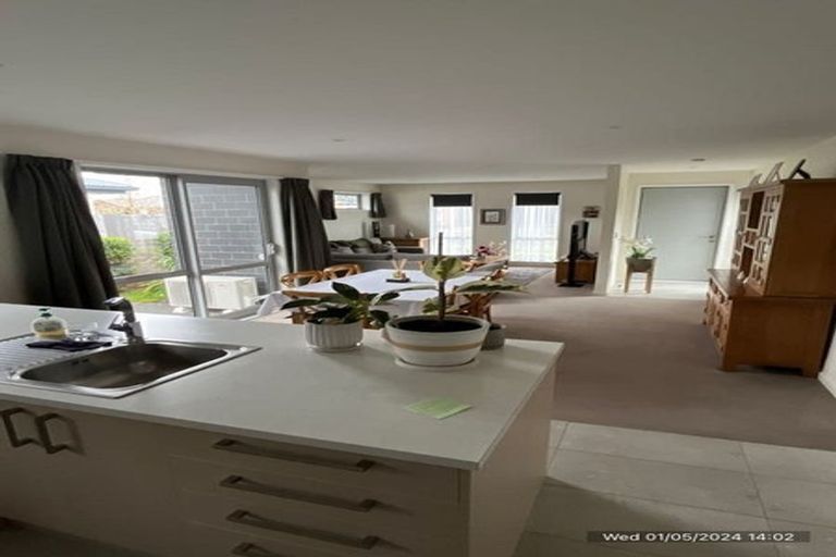 Photo of property in 14 Mclendon Green, Belfast, Christchurch, 8051